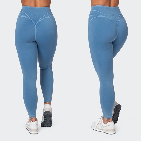 LAST CHANCE | Second Skin Ankle Length Leggings - Picture 4 of 5